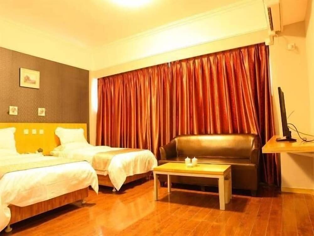 Фото Ramada Encore by Wyndham Qingdao Shinan