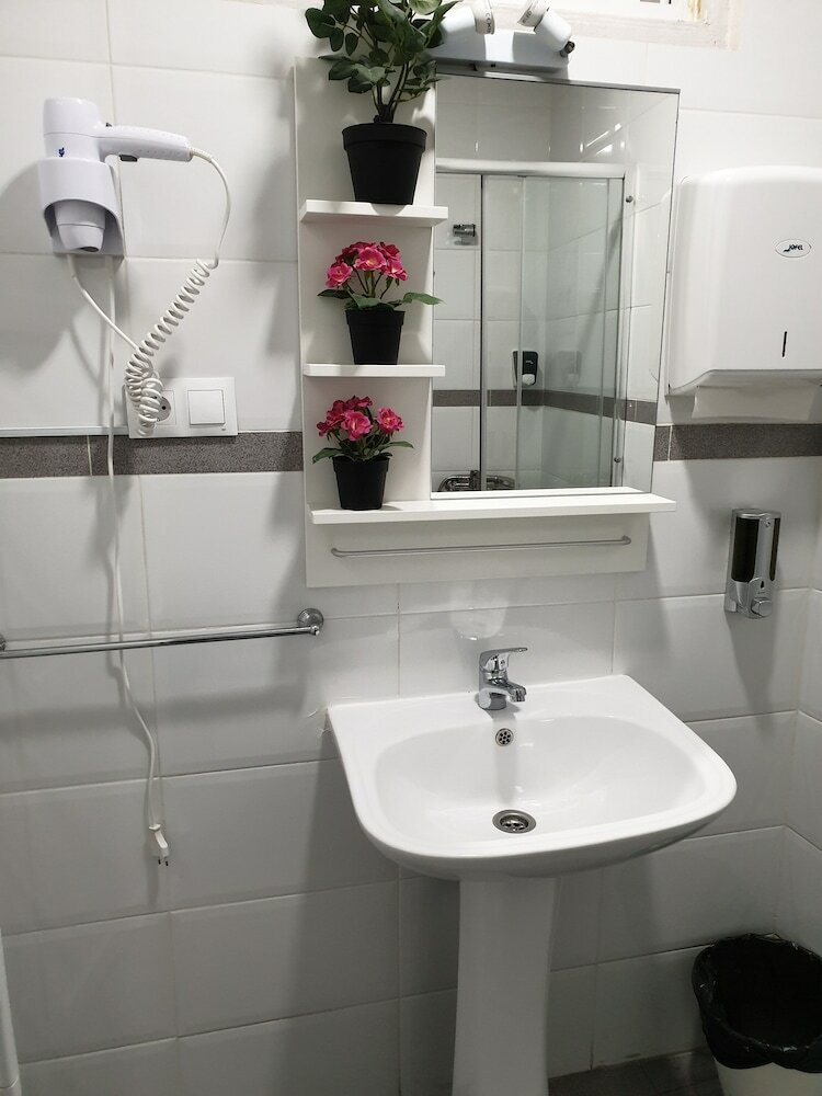 Фото Hostal Plaza Luna