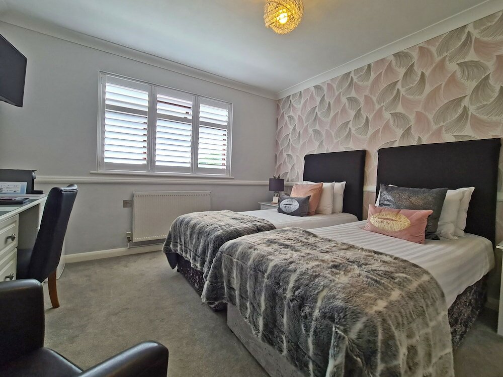 Фото Harriet House B&b