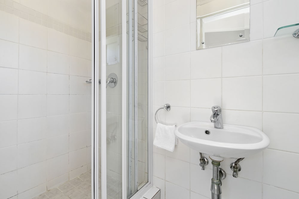 Фото Links 2146 by HostAgents