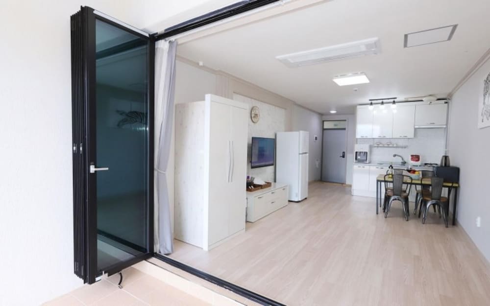 Фото Yeosu Sand Al Pension