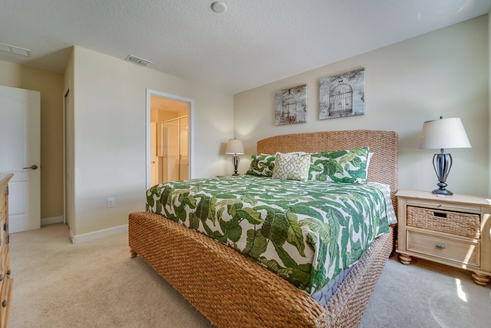 Фото Lei's 9-bedroom Champions Gates Vacation Home