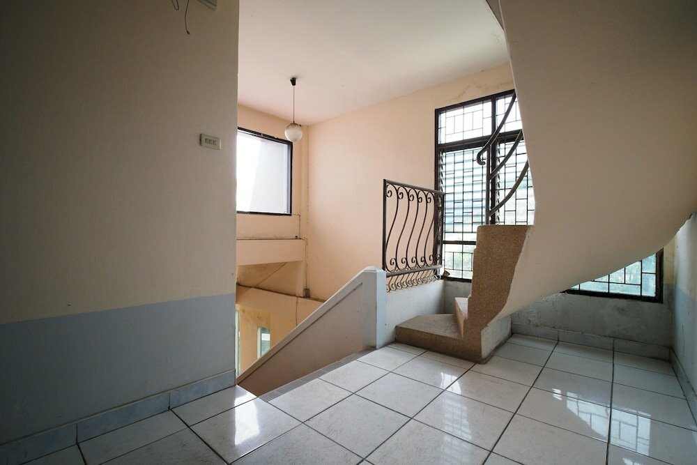 Фото Oyo 1004 Naklua Mansion