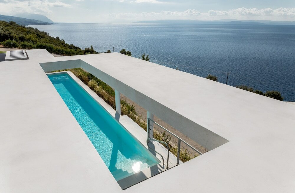 Фото 600m² homm Luxury Villa Sea Side Evia 16ppl