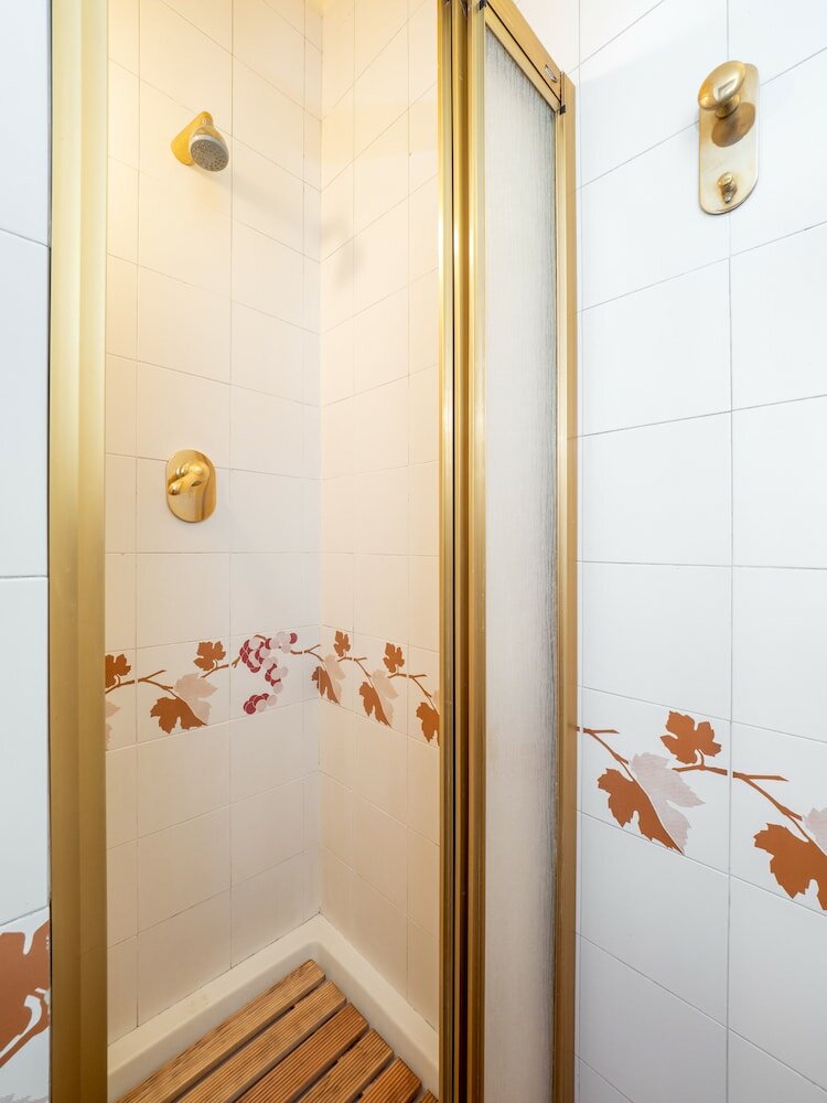 Фото Elegant Flat in Milan's Heart