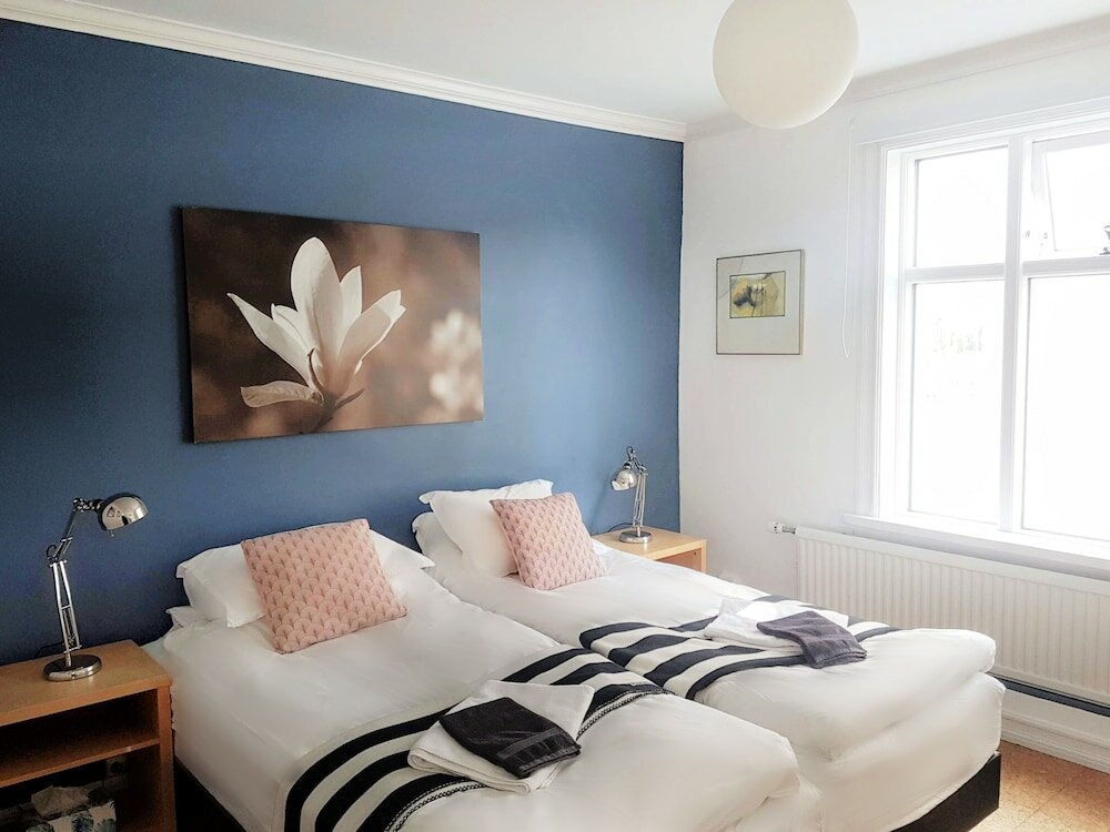 Фото Refurinn Reykjavik Guesthouse - Hostel