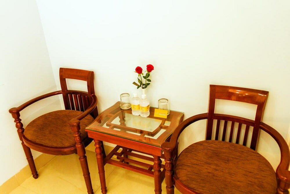 Фото Central Beach Hotel - Hostel