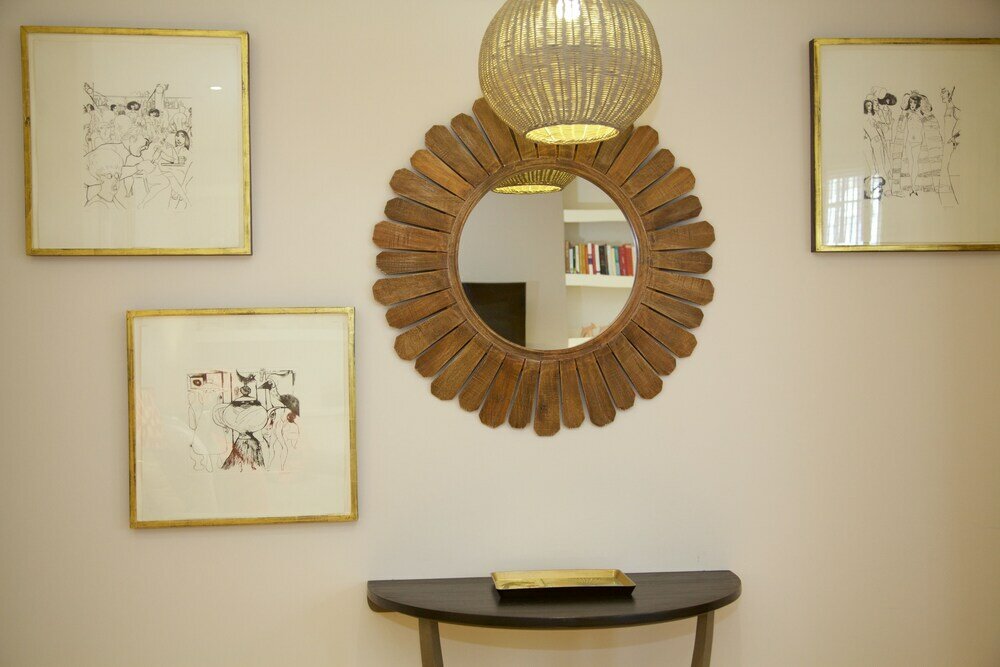 Фото 1 Bedroom Apartment near Kings Road