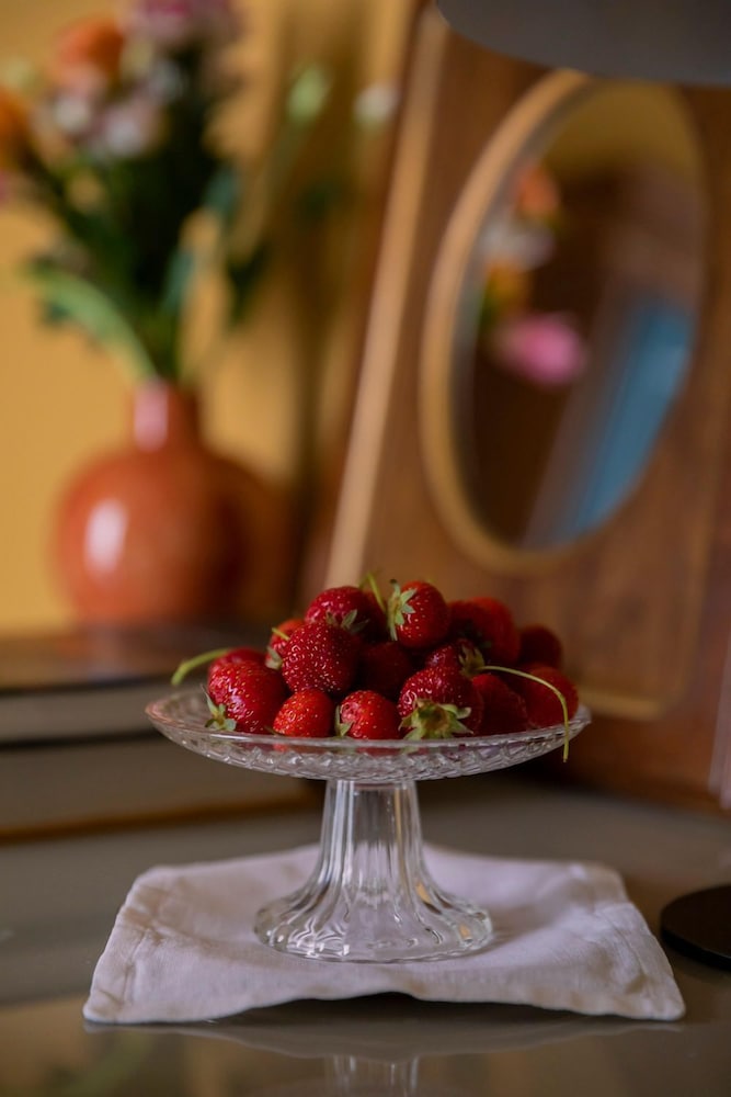 Фото Hotel Priori Secret Garden