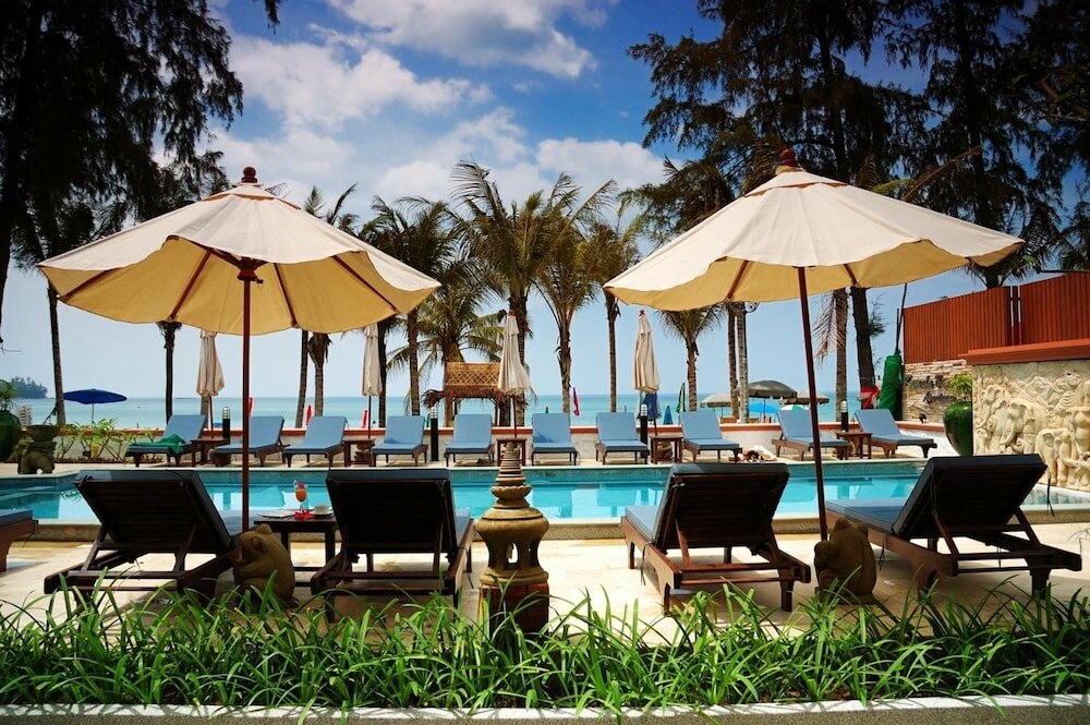 Фото Kamala Beachfront Apartment