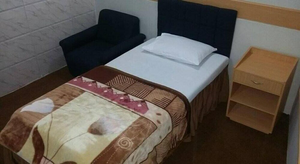 Фото Bloom Star Hotel