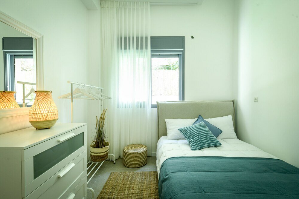 Фото Spacious 3br Apt w Garden Ramat Hasharon