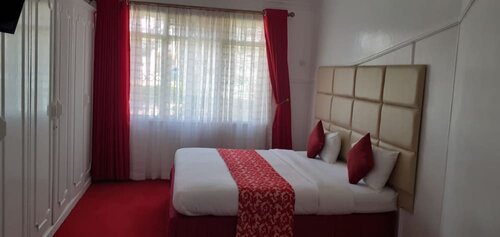 Гостиница Sosiani Breeze Resort в Элдорете