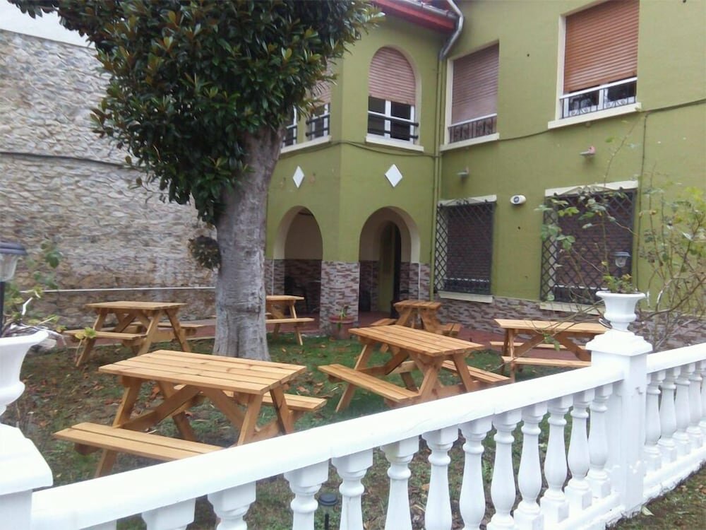 Hotel Albergue El Peregrín - Hostel, Xixón, photo