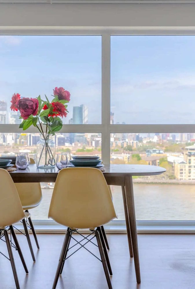 Фото 2bd Flat Overlooking the River Thames! - Greenwich