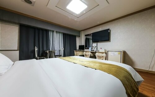 Гостиница Daejeon Wolpyeong Honey в Тэджоне