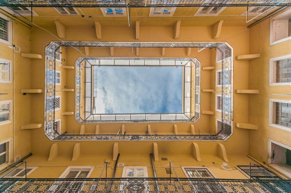 Фото Music Academy Bedroom Suite Café Vian Apartman Kft