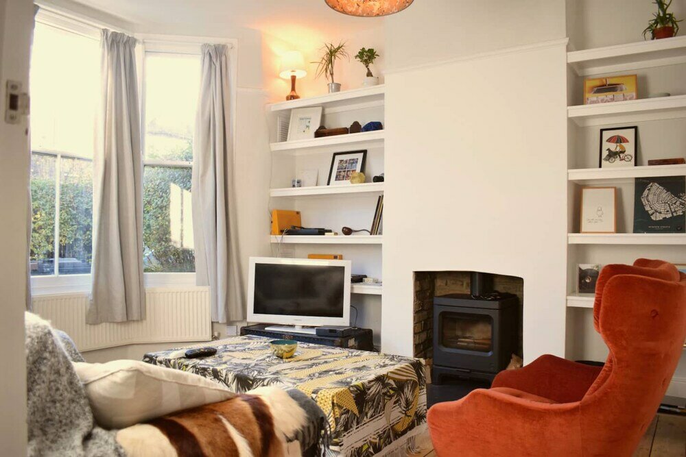 Фото Rustic Garden House in the Heart of East London