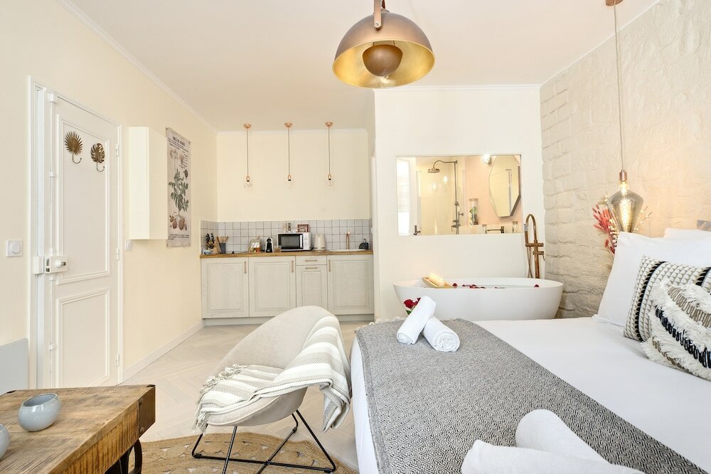 Фото The Charming Luxembourg Garden