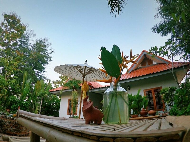 Гостиница Baan Mali Lampang