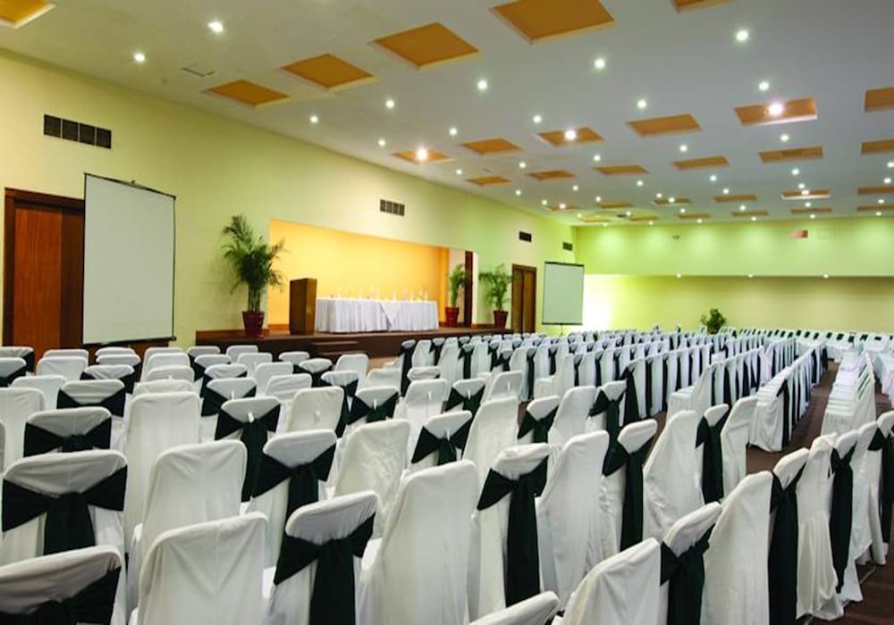 Фото Misión Guadalajara Carlton