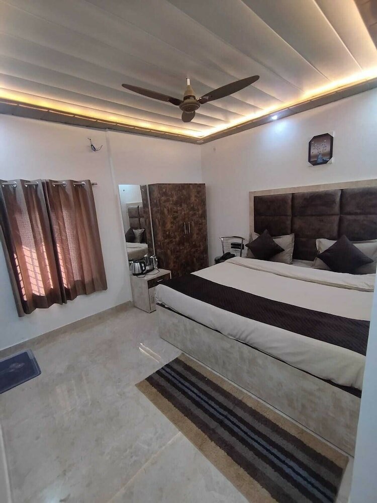 Фото Govindam Royal Stay