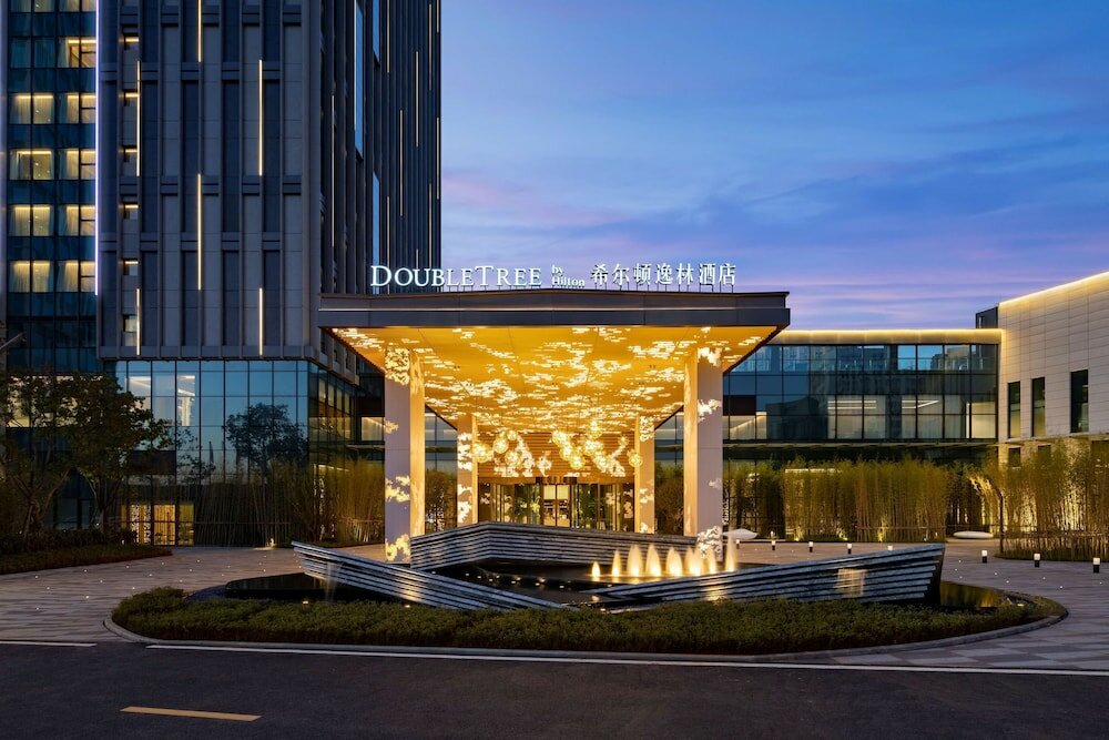Фото DoubleTree by Hilton Kunming Airport