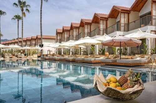 Гостиница Day One Beach Resort & SPA в Обе