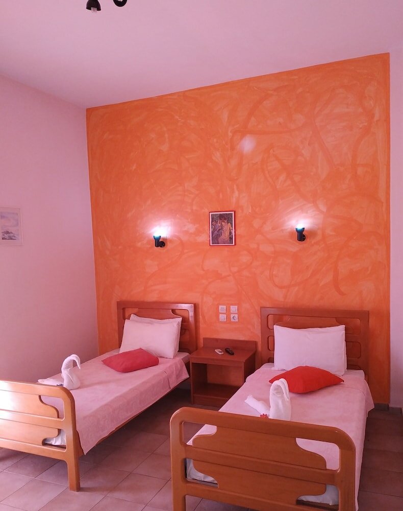 Фото New Pantheon