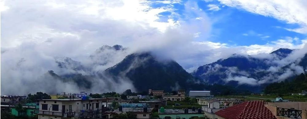 Фото Hotel Wooden Umbrella
