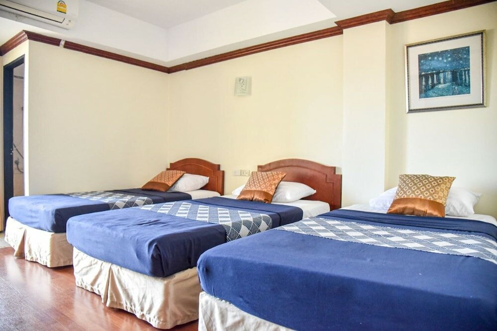 Фото Chomsin Hua Hin Hotel