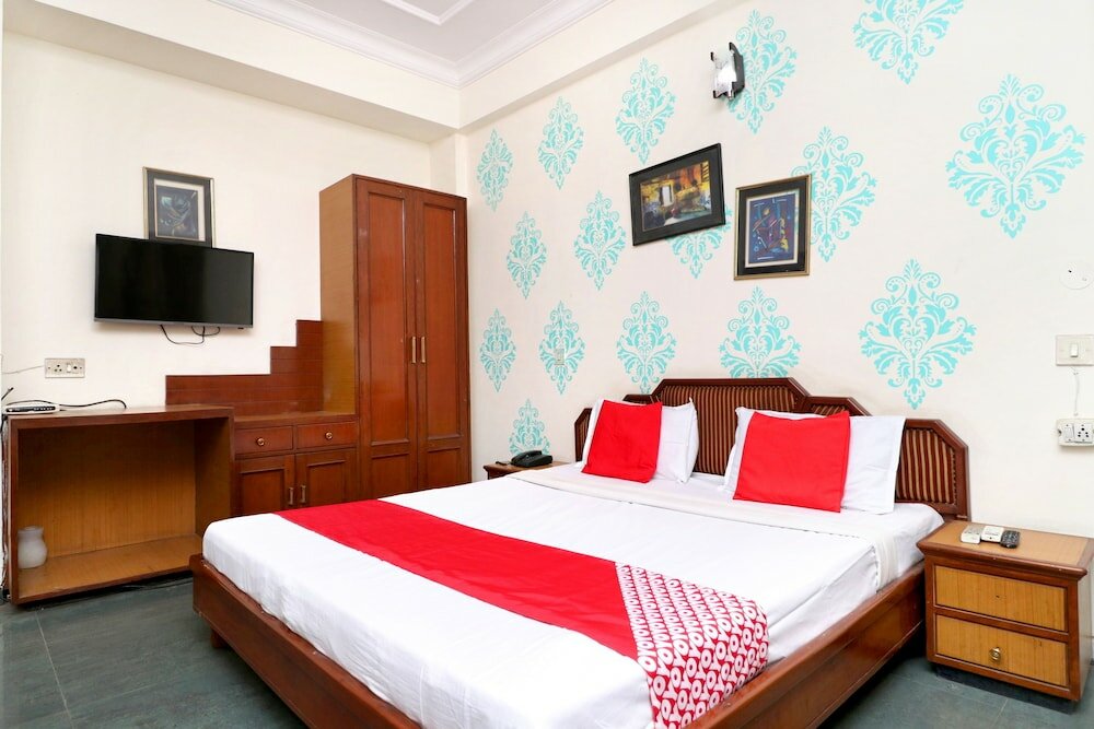 Фото Oyo 8623 Hotel Destination