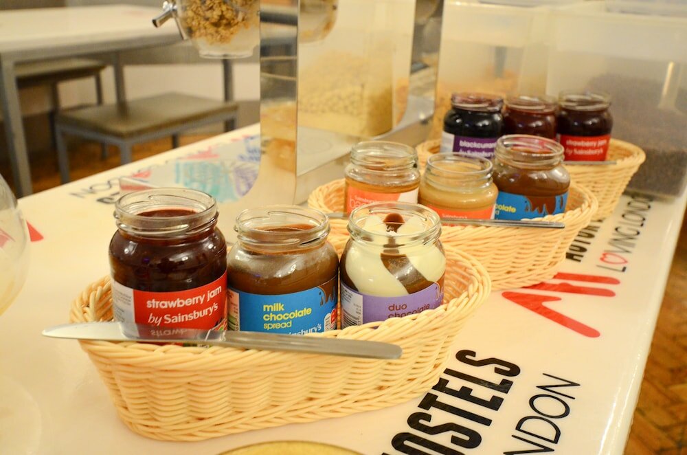 Фото Astor Hyde Park Hostel - Adults Only