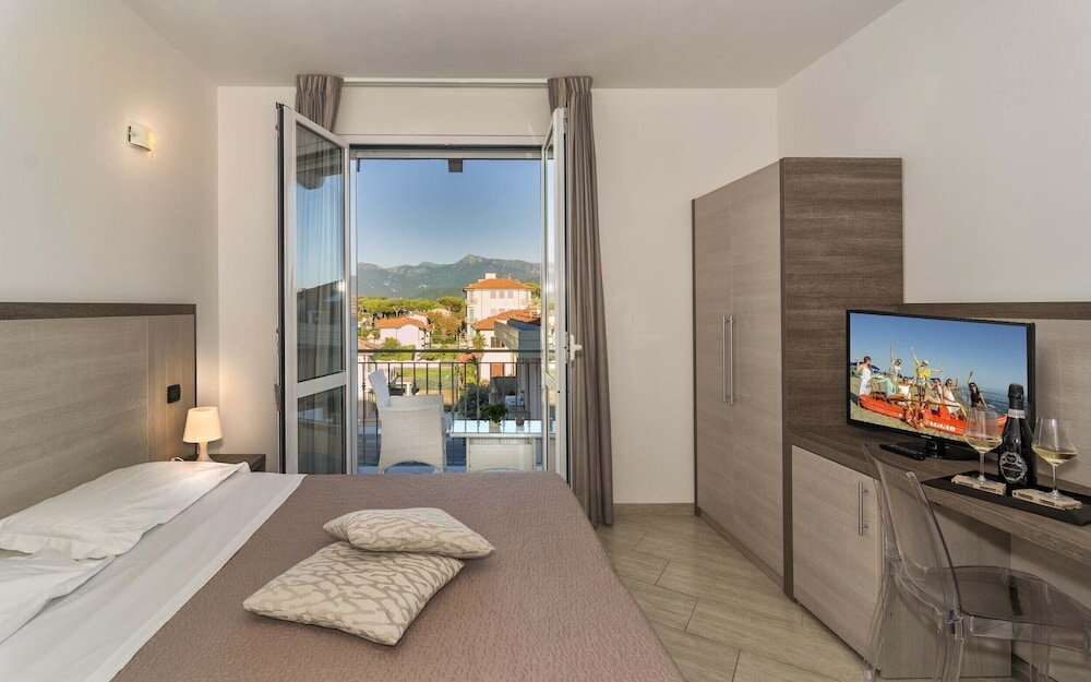 Фото Hotel Lido Inn