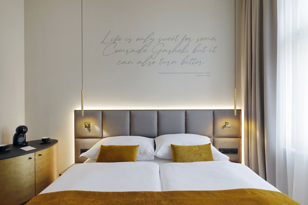 Фото Hotel Prokop Square