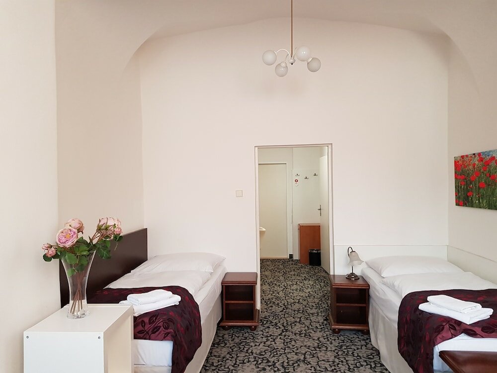 Фото Pension Jana - Domov Mládeže