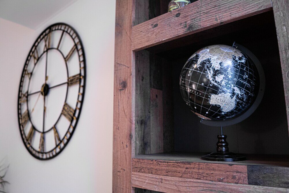 Фото Vibrant Apartment Near Downtown