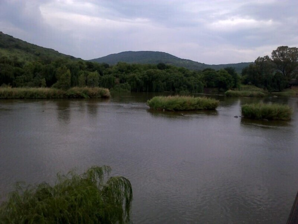 Фото Smilin Thru Resort