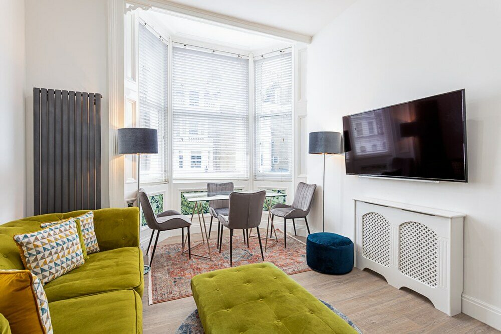 Фото Charming Chelsea Flat