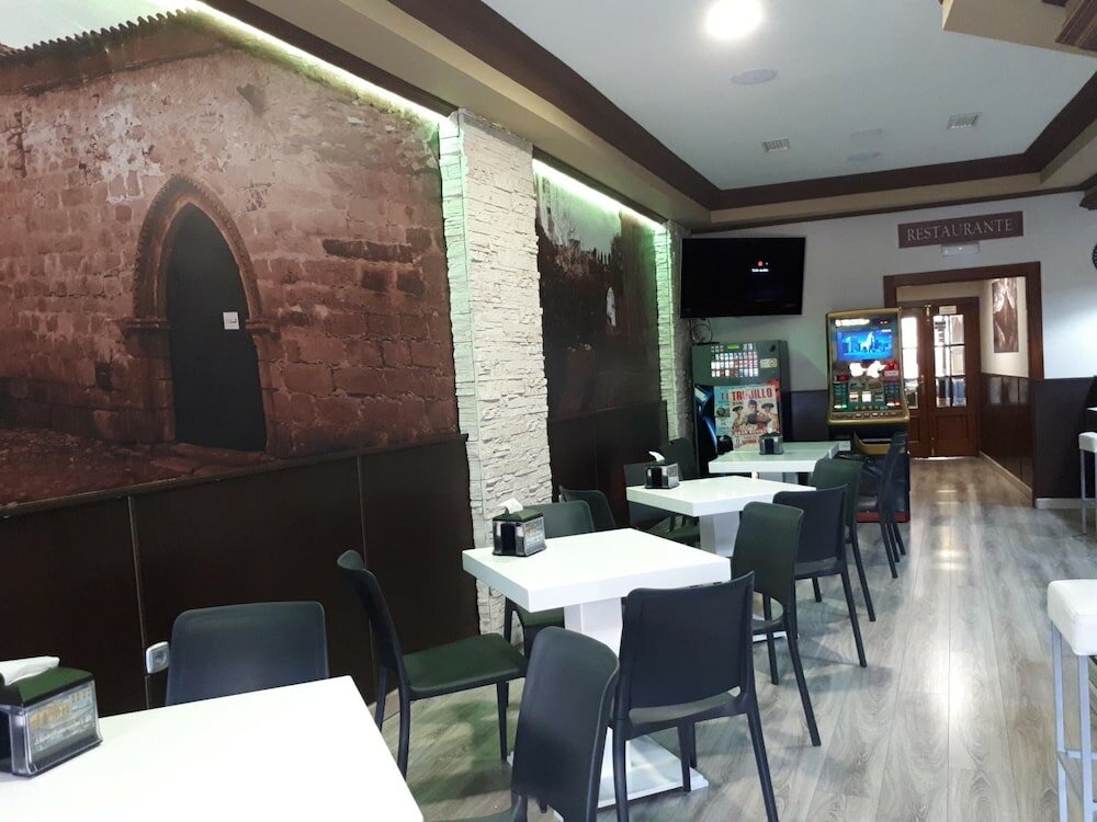 Фото Hostal Julio