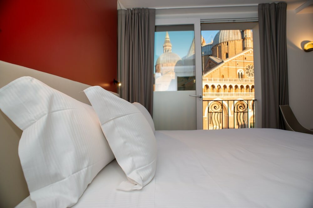 Фото Padova Suites C20