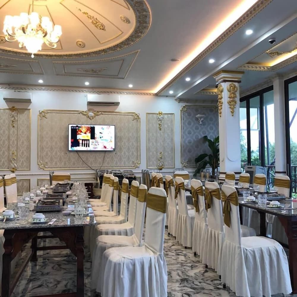 Фото Little Saigon Hostel