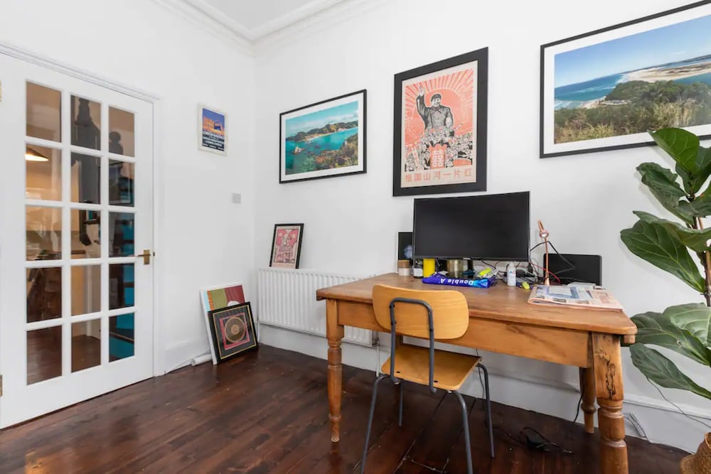 Фото Bright 2 Bedroom Flat in Lower Clapton