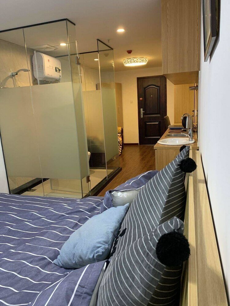 Фото California Apartment HongMei Road Branch