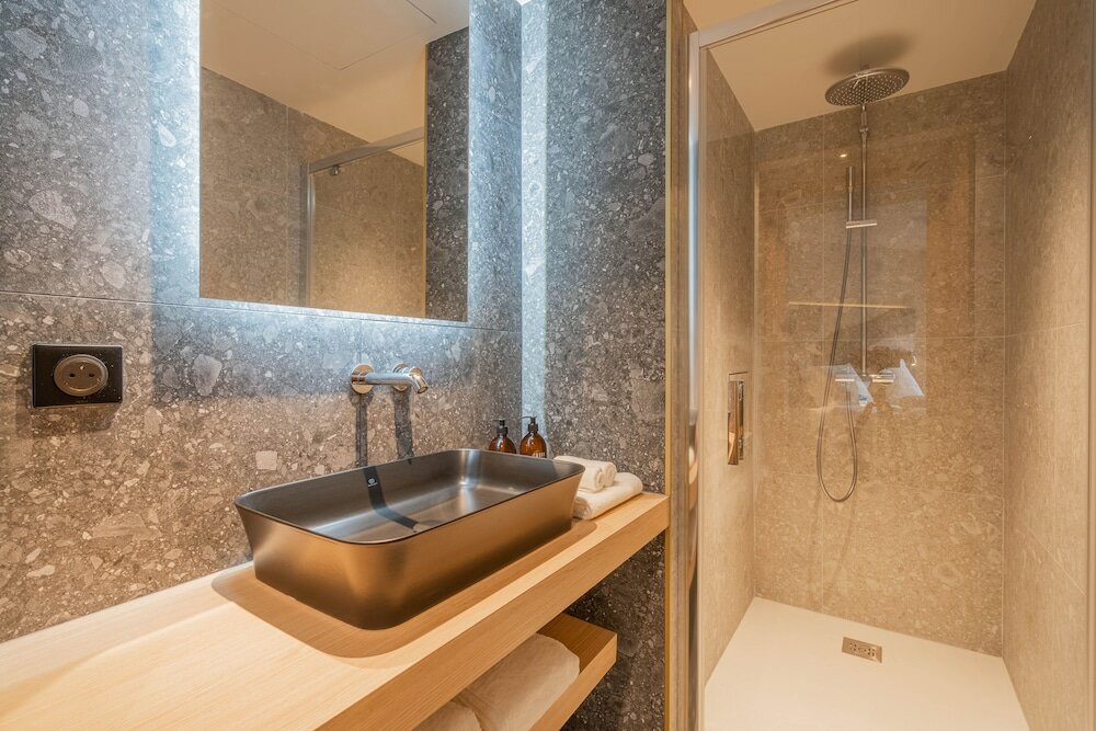 Фото Yuna Porte Maillot