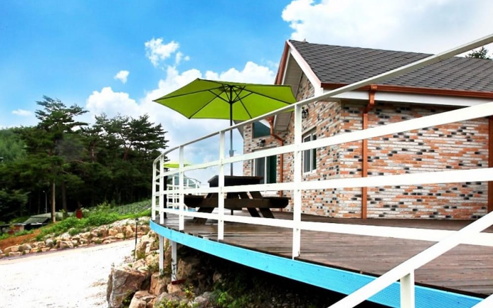 Фото Jeongseon Starjari Pension