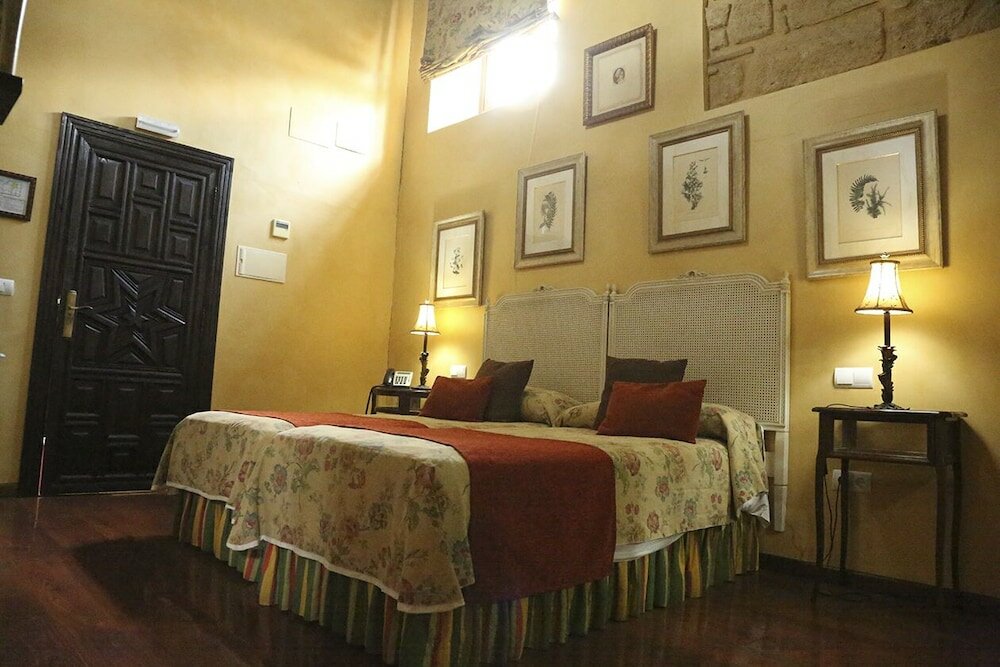 Фото La Casona de Calderón Gastronomic & Boutique Hotel