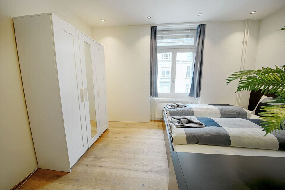 Фото Hitrental City Apartments