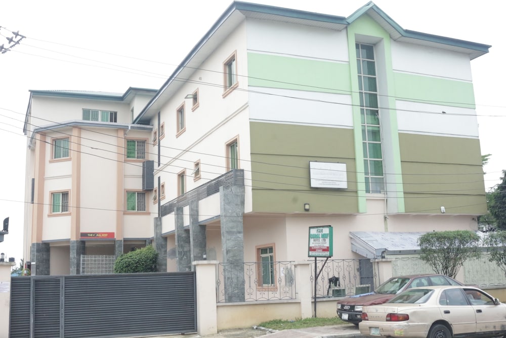 Фото отеля 2