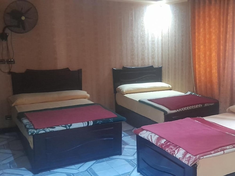 Фото Alkadi Hotel